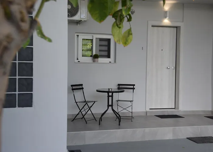 Dream House Egaleo
